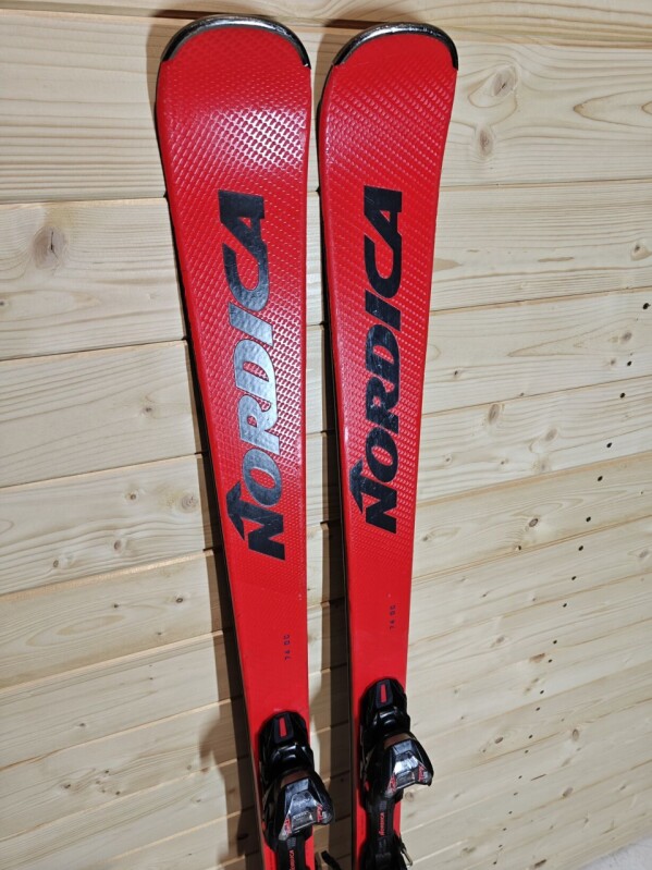 LYŽE NORDICA SPITFIRE 74 DC 165CM